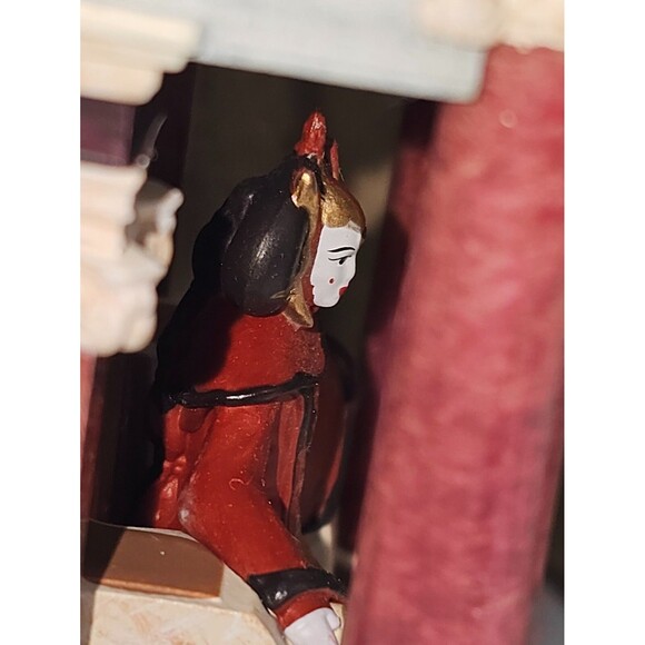 Disney Star Wars: The Phantom Menace Padmé Amidala Sketchbook Christmas Ornament - Picture 8 of 10